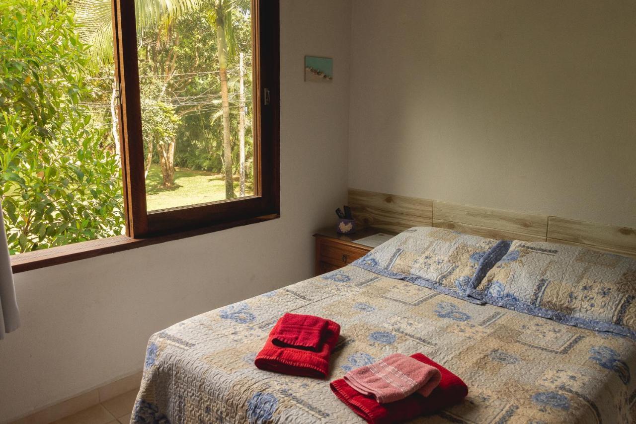 Surf House Itamambuca Homestay *